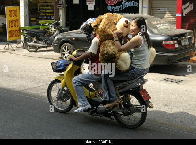 motorcycle-taxi-ride-in-pattaya-thailand-a30f1k.jpg