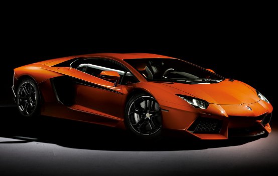 lamborghini-aventador-2011.jpg