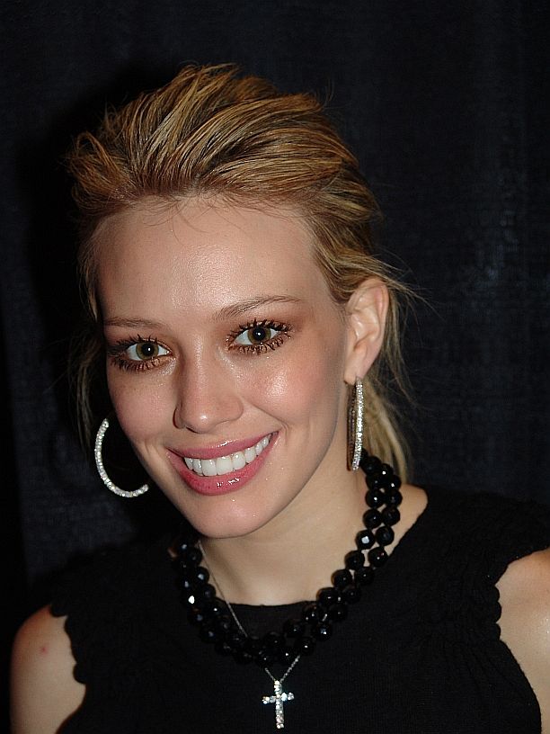Hillary_Duff_2005.jpg