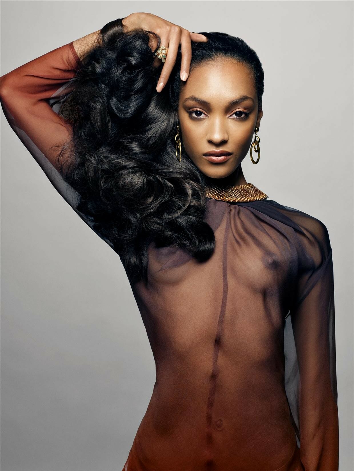 Jourdan-Dunn-boobs-show-XT5MQ3.jpg