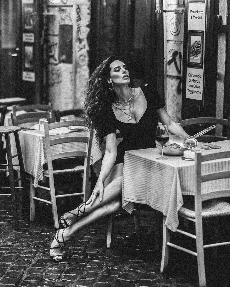 740full-raffaella-modugno.jpg
