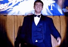 pacey-witter-entrance.gif