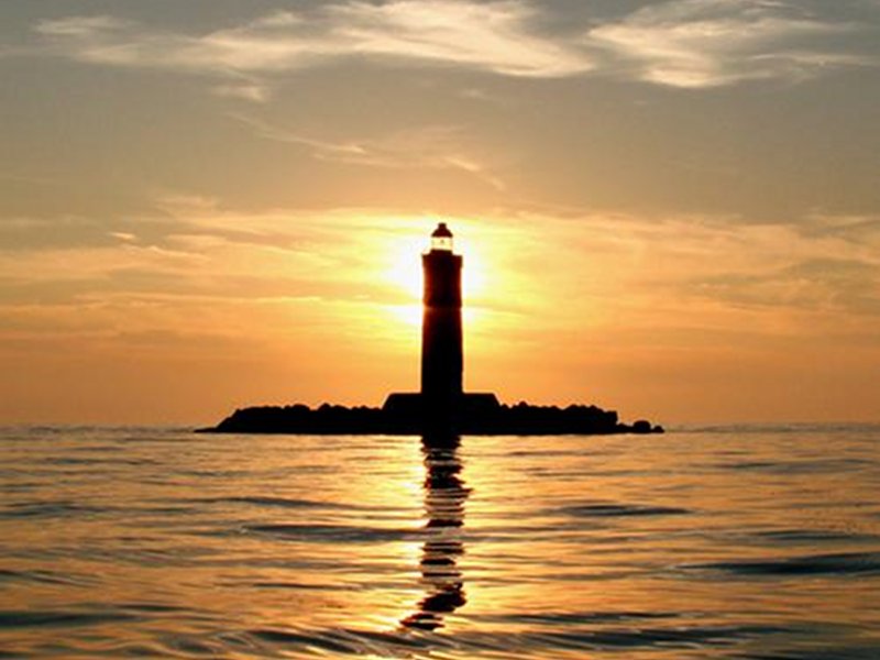 faro.tramonto-800.jpg