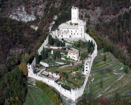 30%20Castello%20di%20Sabbionara%20ad%20Avio.jpg