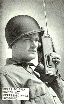 220px-Portable_radio_SCR536.png