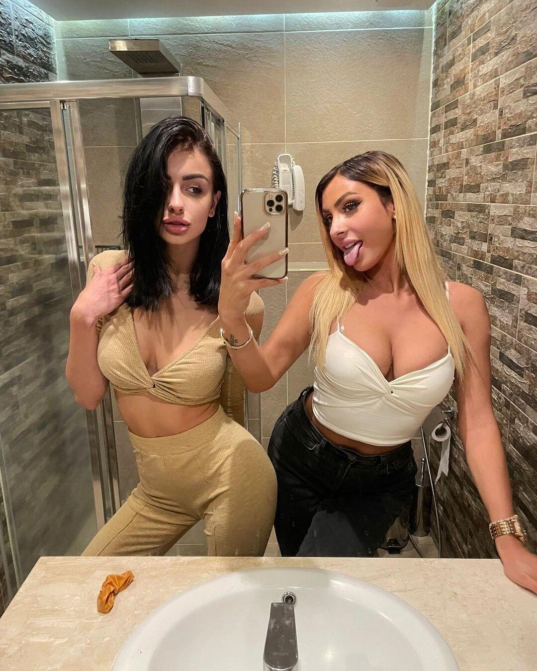 shemaleleaks.com