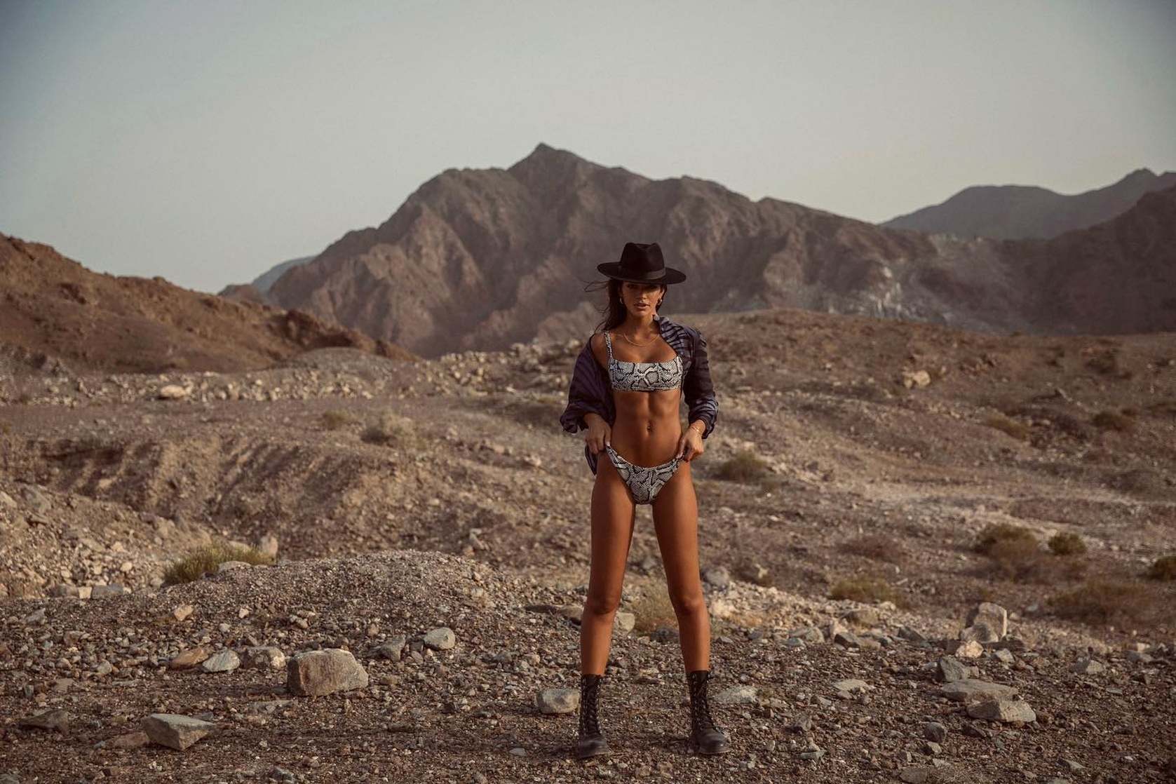 1118full-arielle-panta.jpg