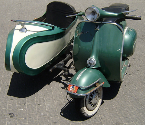 480px-Vespa_sidecar.png