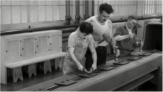 charlie-chaplin-tempi-moderni.gif