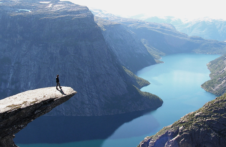 trolltunga-norway.jpg