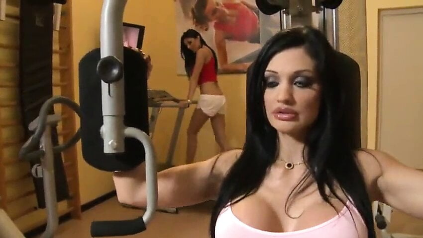 ita.xhamster.com