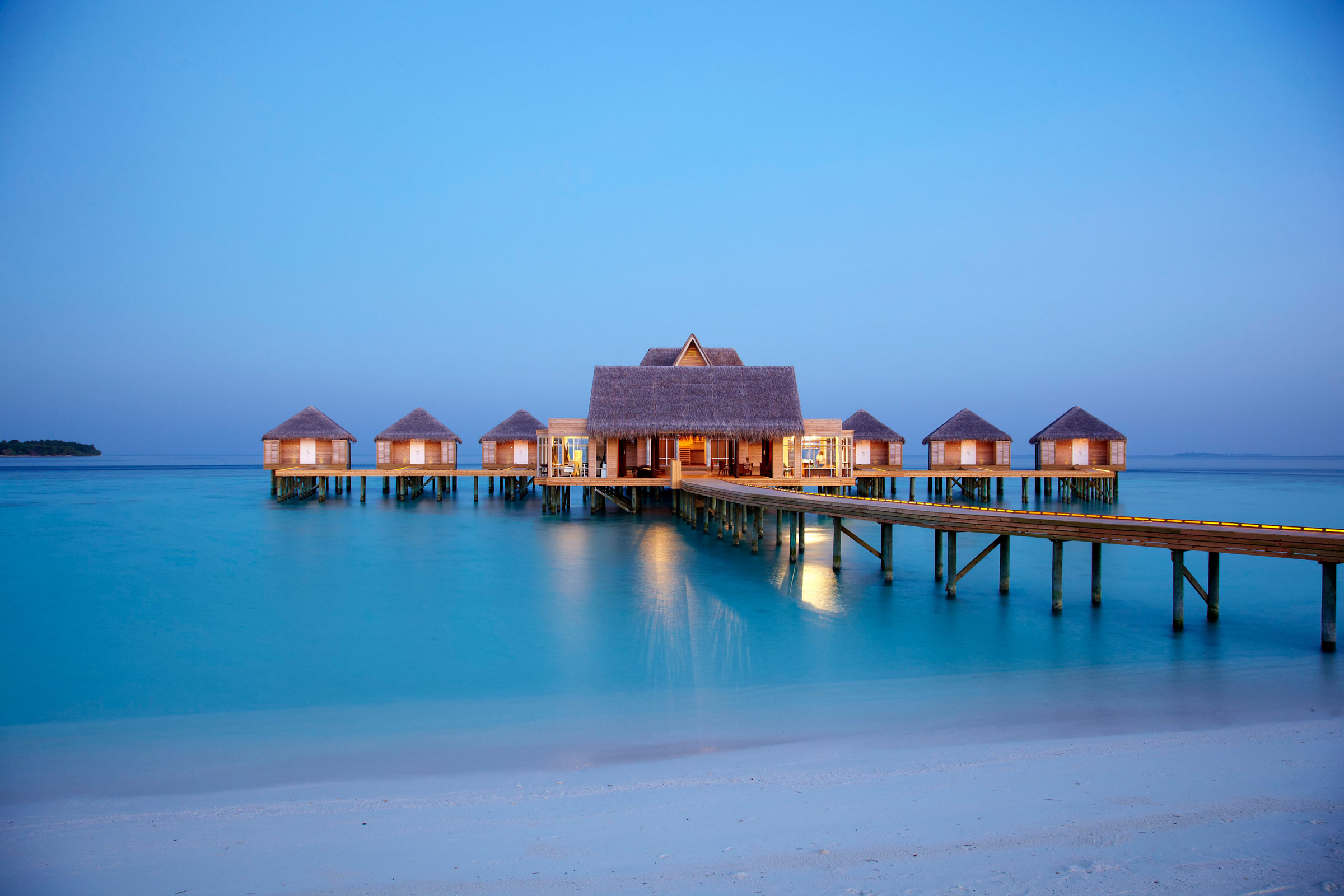 foto-hotel-anantara-maldive-bar.jpg