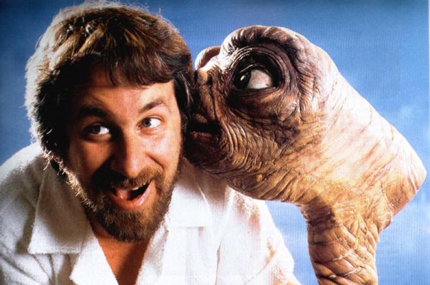 et-con-Spielberg.jpg