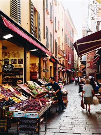 Mercato-Bologna_325x435.jpg