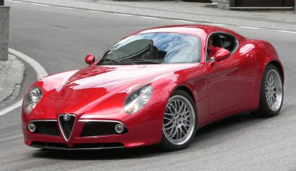 alfa_8c_432_01.jpg