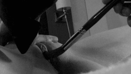 tumblr_p7mzr4wjki1wcu7zlo1_500.gif
