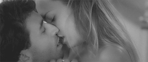 tumblr_muqh69mBDU1s88wiro1_500.gif