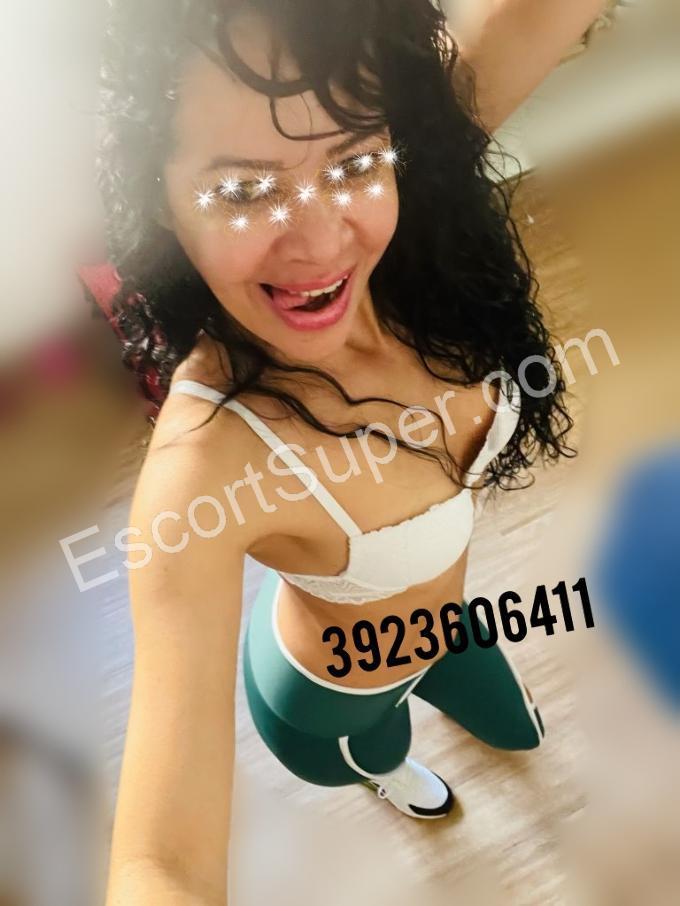 7cfcec3e-45d5-445b-8f21-49a14e3ada31_orig.jpeg