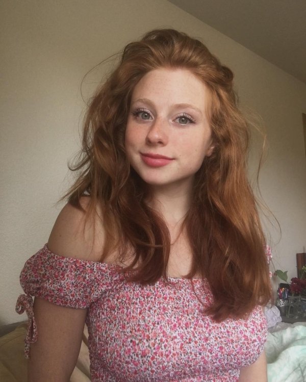 tumblr-e572375ea5b368f809a15d4df866a10a-0af03a12-640.jpg