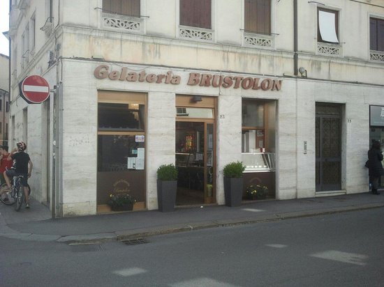 il-locale.jpg