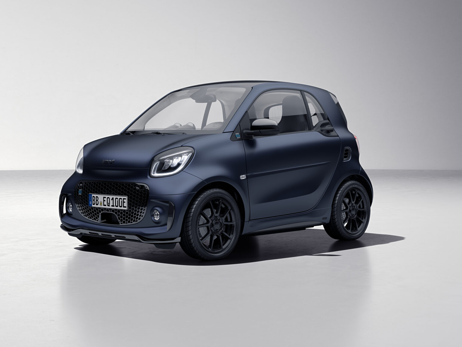 2459-smart-eq-fortwo-edition-bluedawn