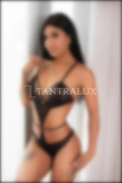 tantralux.com