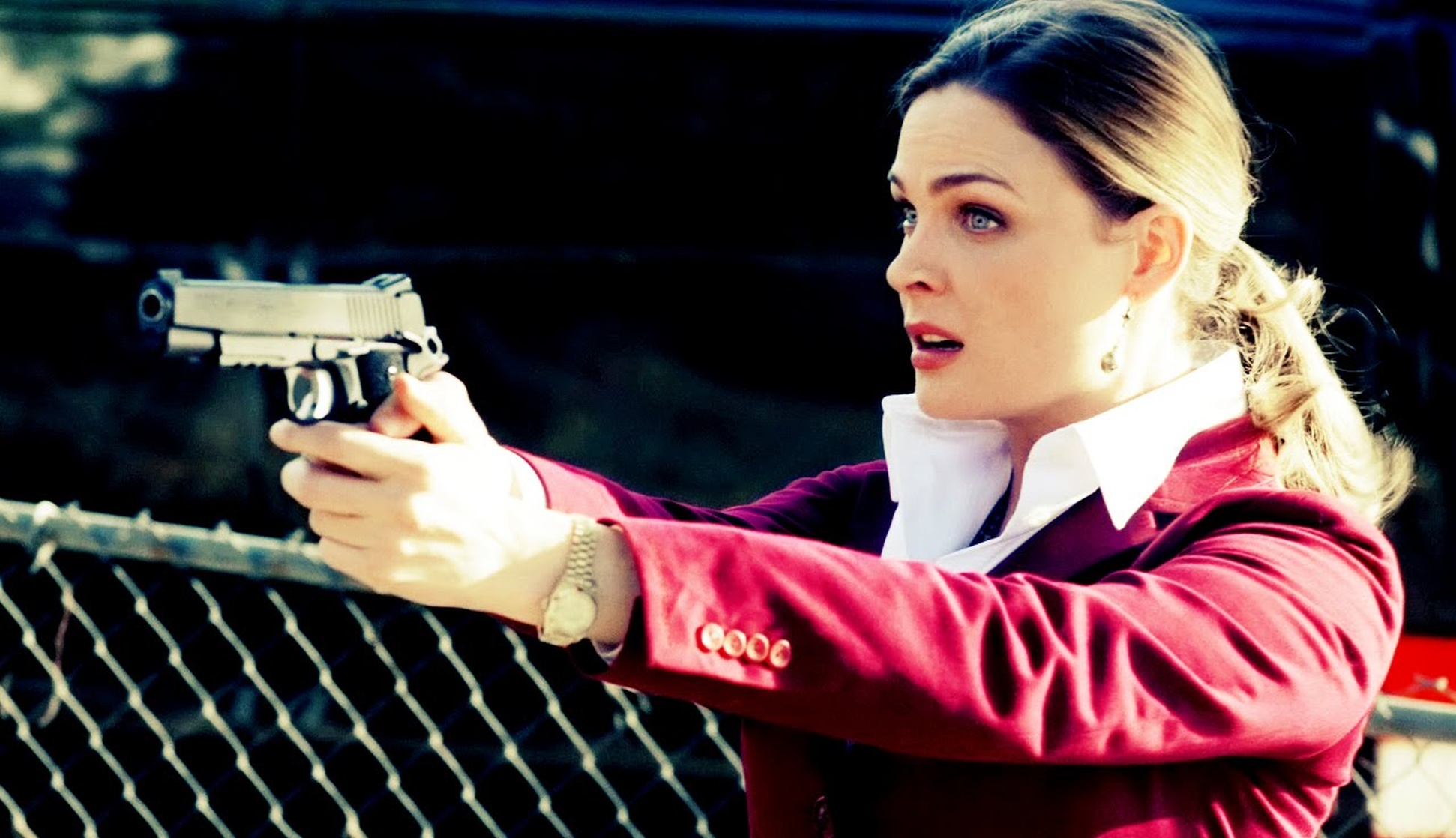 1118full-emily-deschanel.jpg