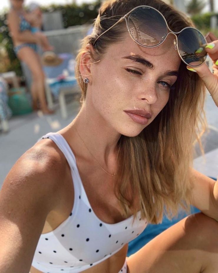 740full-anna-khilkevich.jpg