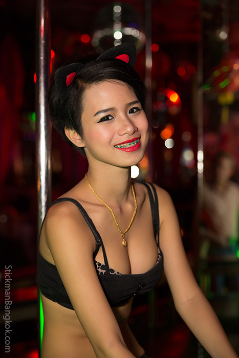 The-Strip-Bangkok-gogo-bar5.jpg